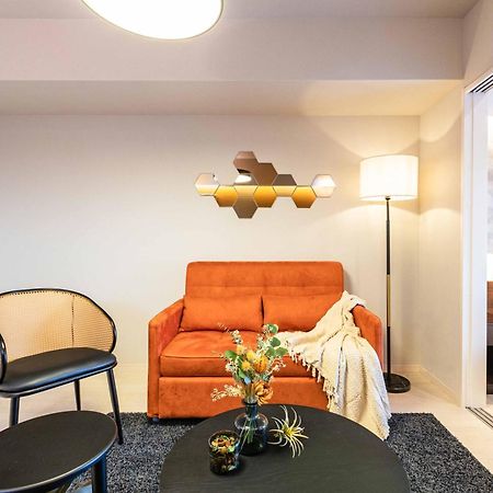 Fds Aura Apartment Osaka Bagian luar foto