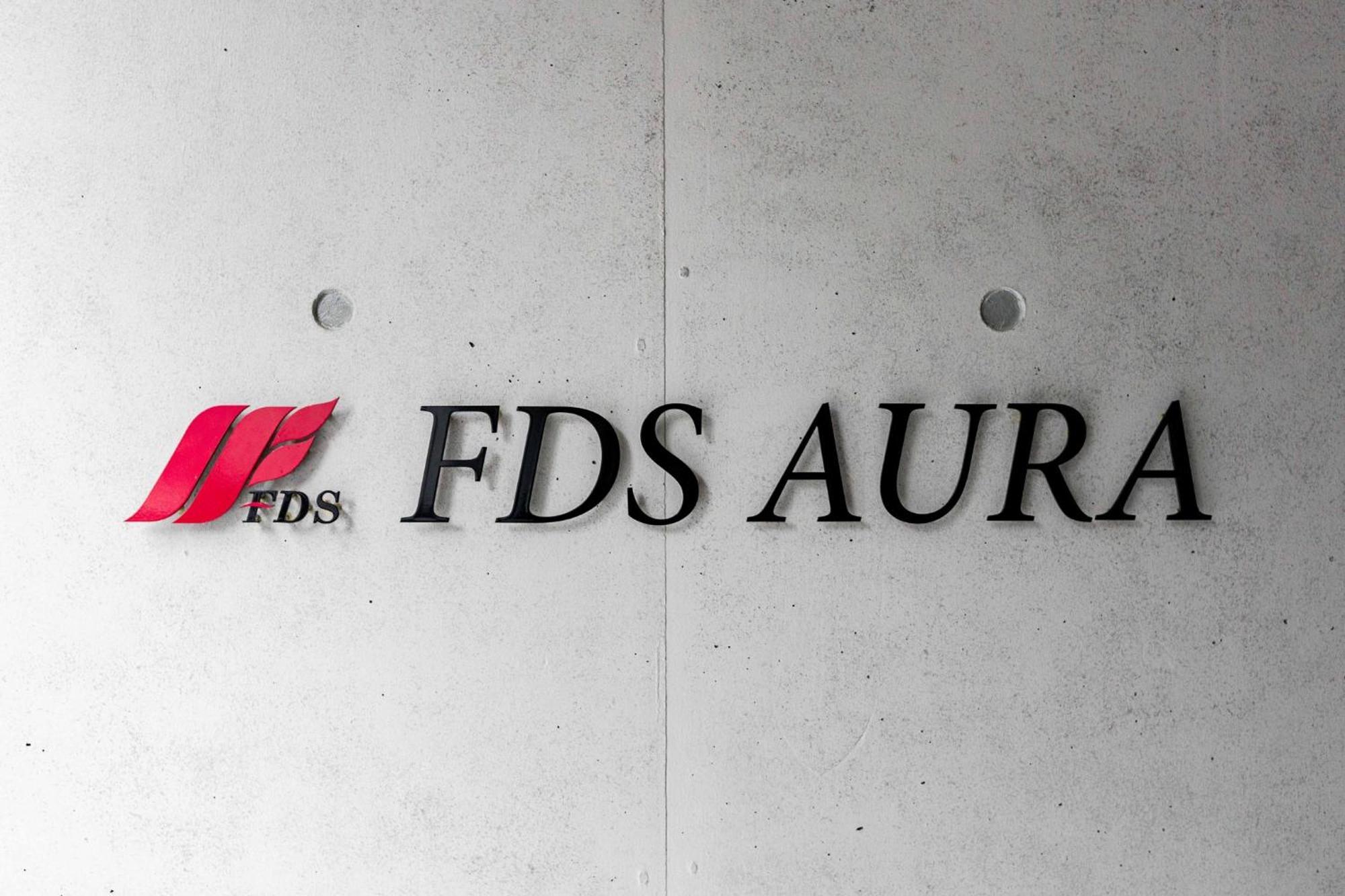 Fds Aura Apartment Osaka Bagian luar foto