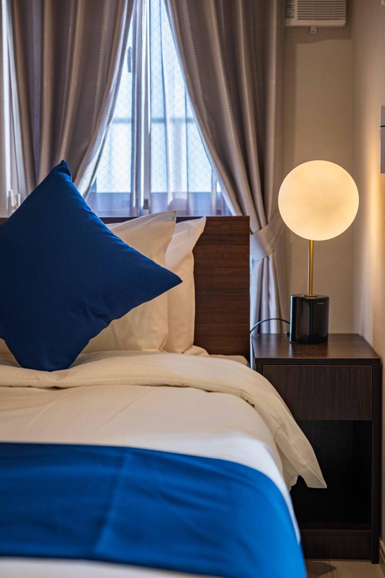 Fds Aura Apartment Osaka Bagian luar foto