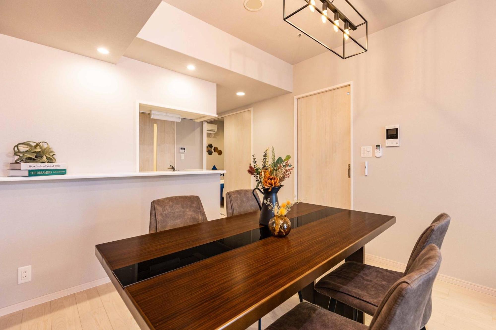 Fds Aura Apartment Osaka Bagian luar foto